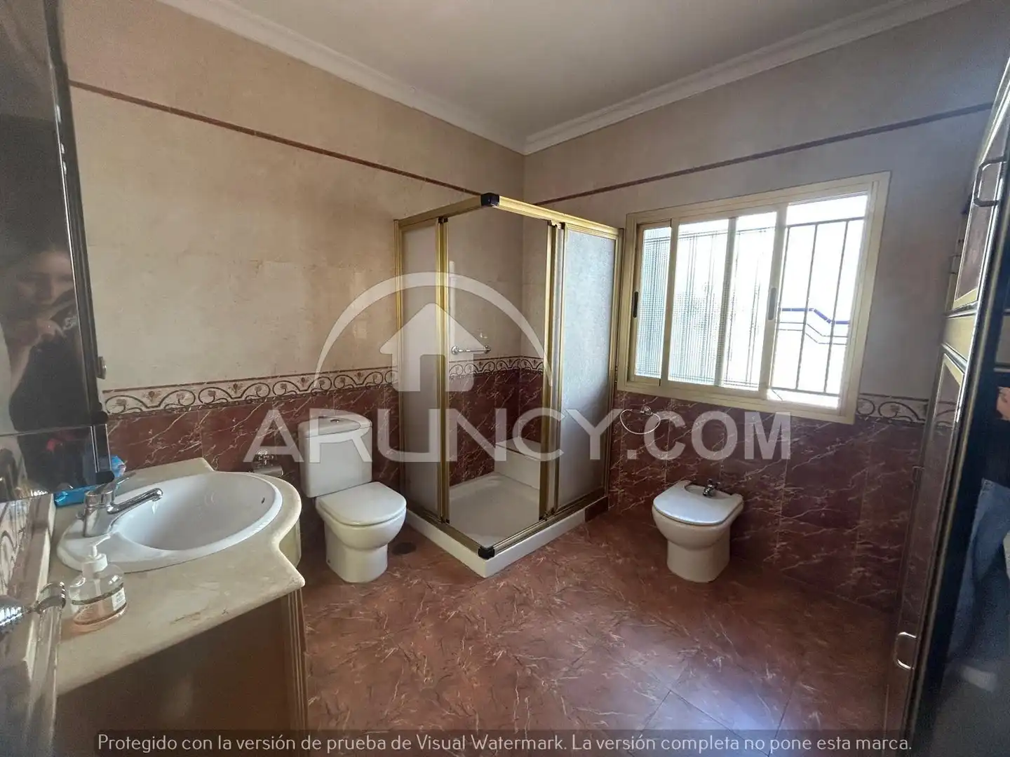 Baño de Casa o chalet de alquiler en Alcalá de Guadaira con Aire acondicionado, Terraza y Trastero