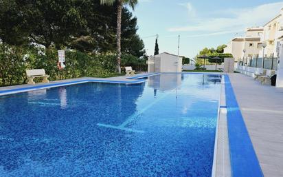 Swimming pool of Flat for sale in Torrevieja