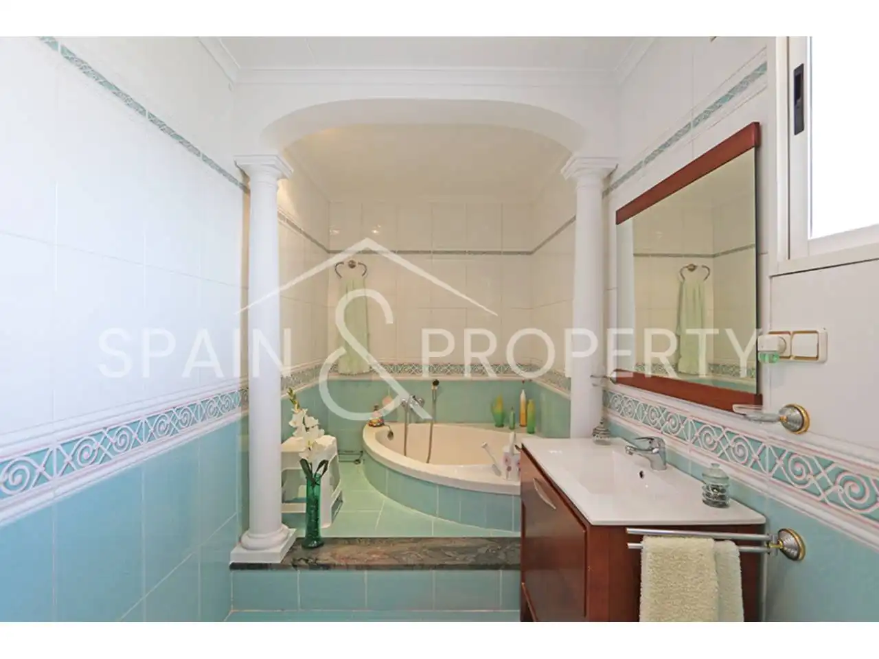 Detached house with pool for sale in Montserrat, imagen 38