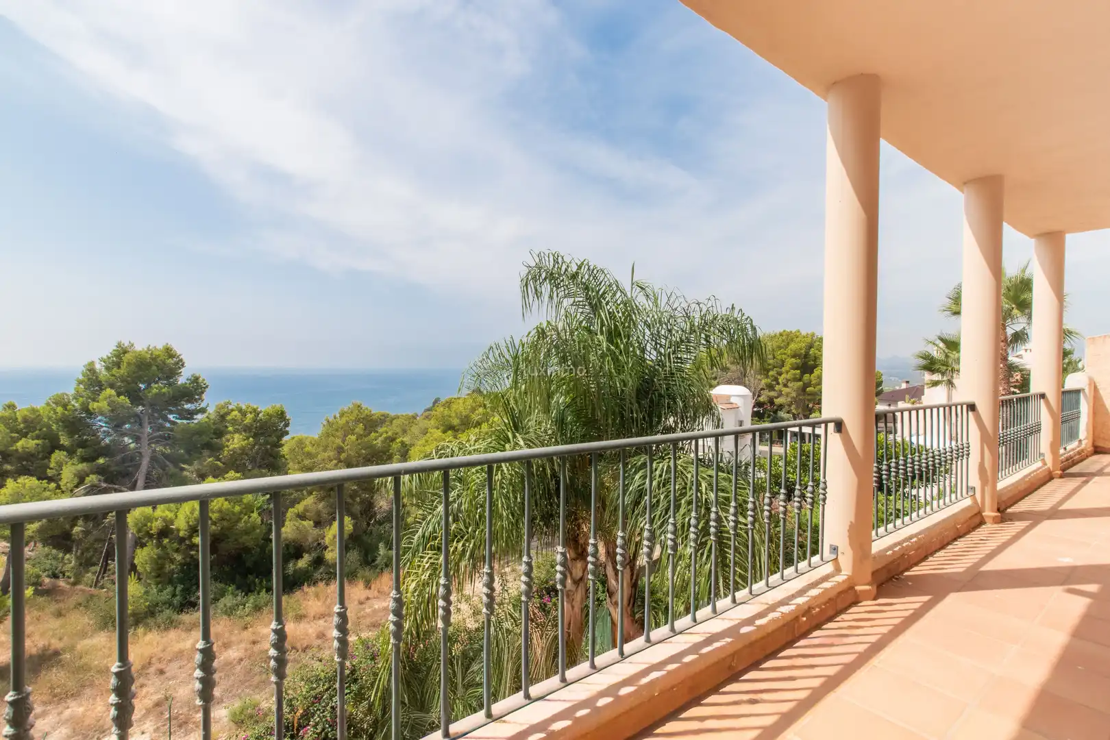 Terrasse von Einfamilien-Reihenhaus zum Verkauf in Altea mit Klimaanlage, Privatgarten und Terrasse