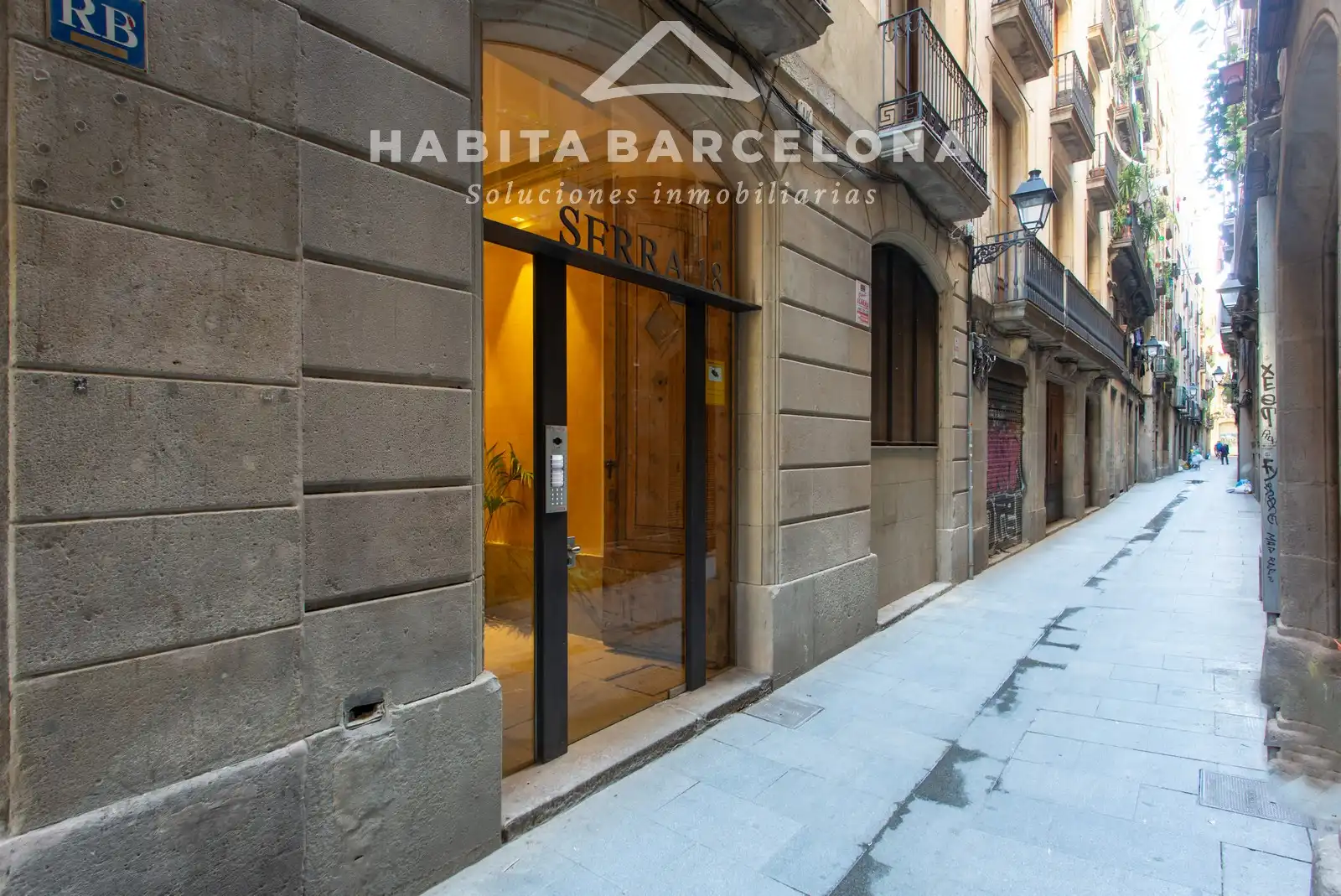 Vista exterior de Ático en venta en Barcelona con Aire acondicionado, Calefacción y Terraza