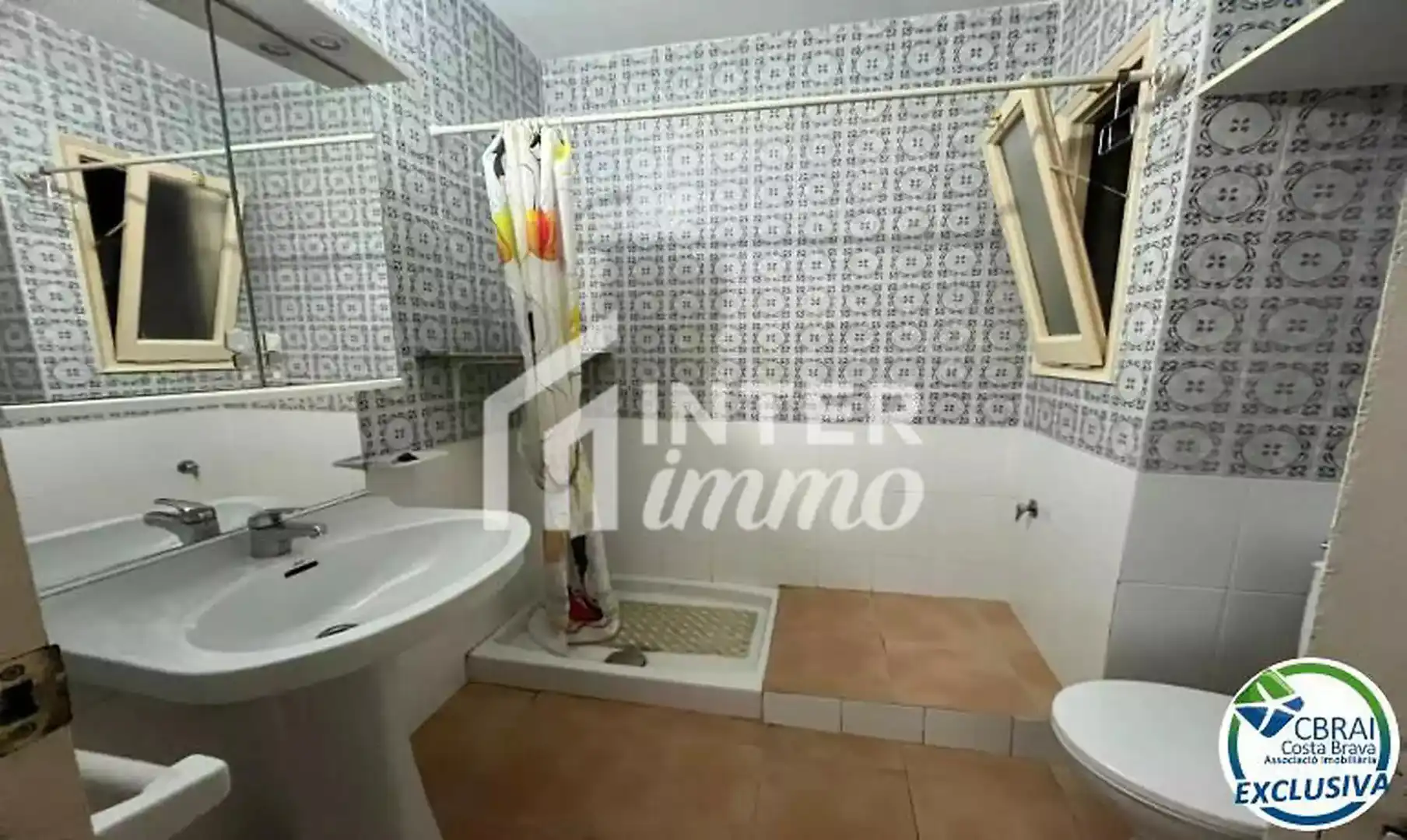 Bathroom of Flat for sale in Cadaqués  with Furnished