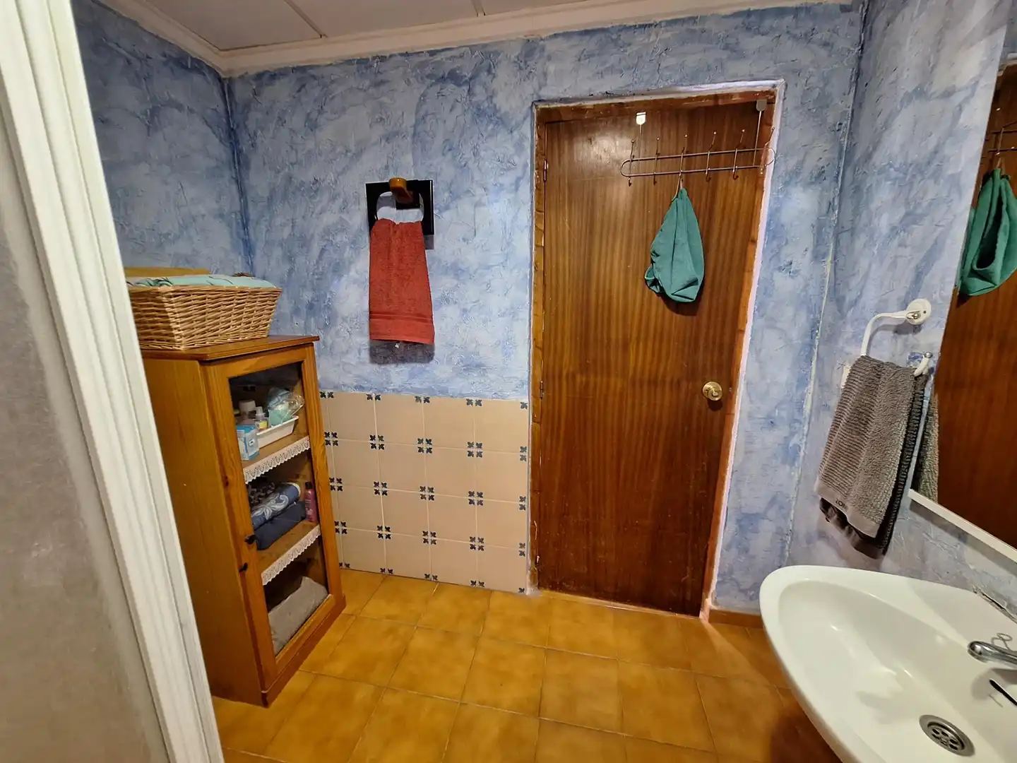 Bany de Casa o xalet en venda en Monóvar  / Monòver amb Aire condicionat, Calefacció i Jardí privat
