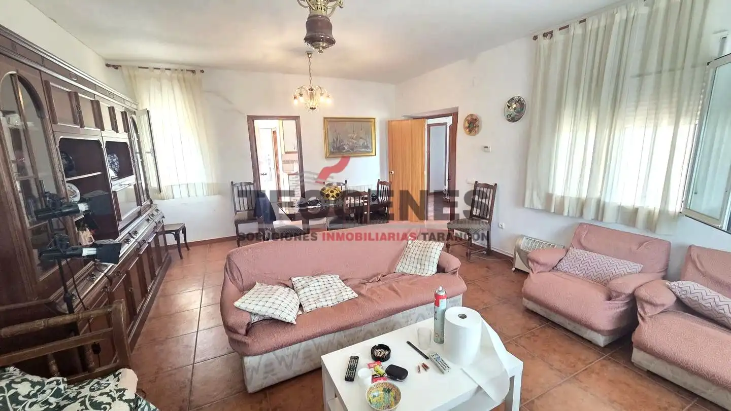 Living room of Houses for sale in Villares del Saz  with Heating