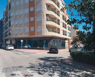 Vista exterior de Àtic en venda en Torrevieja amb Aire condicionat, Terrassa i Traster