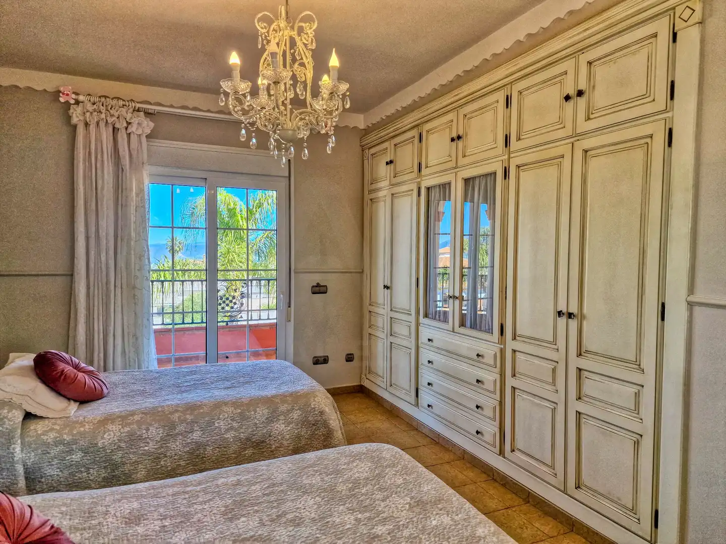 Habitación de Casa o chalet en venta en Alhaurín El Grande con Aire acondicionado, Calefacción y Terraza