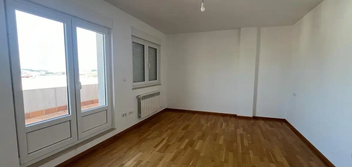 Dúplex amb ascensor en venda a Rua Río Eo, imagen 16