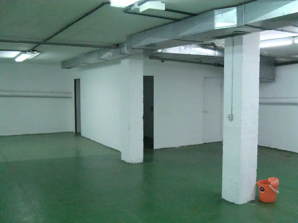 Locale commerciale in vendita a Avenida de Burgos, imagen 15