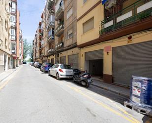 Vista exterior de Local en venda en  Granada Capital
