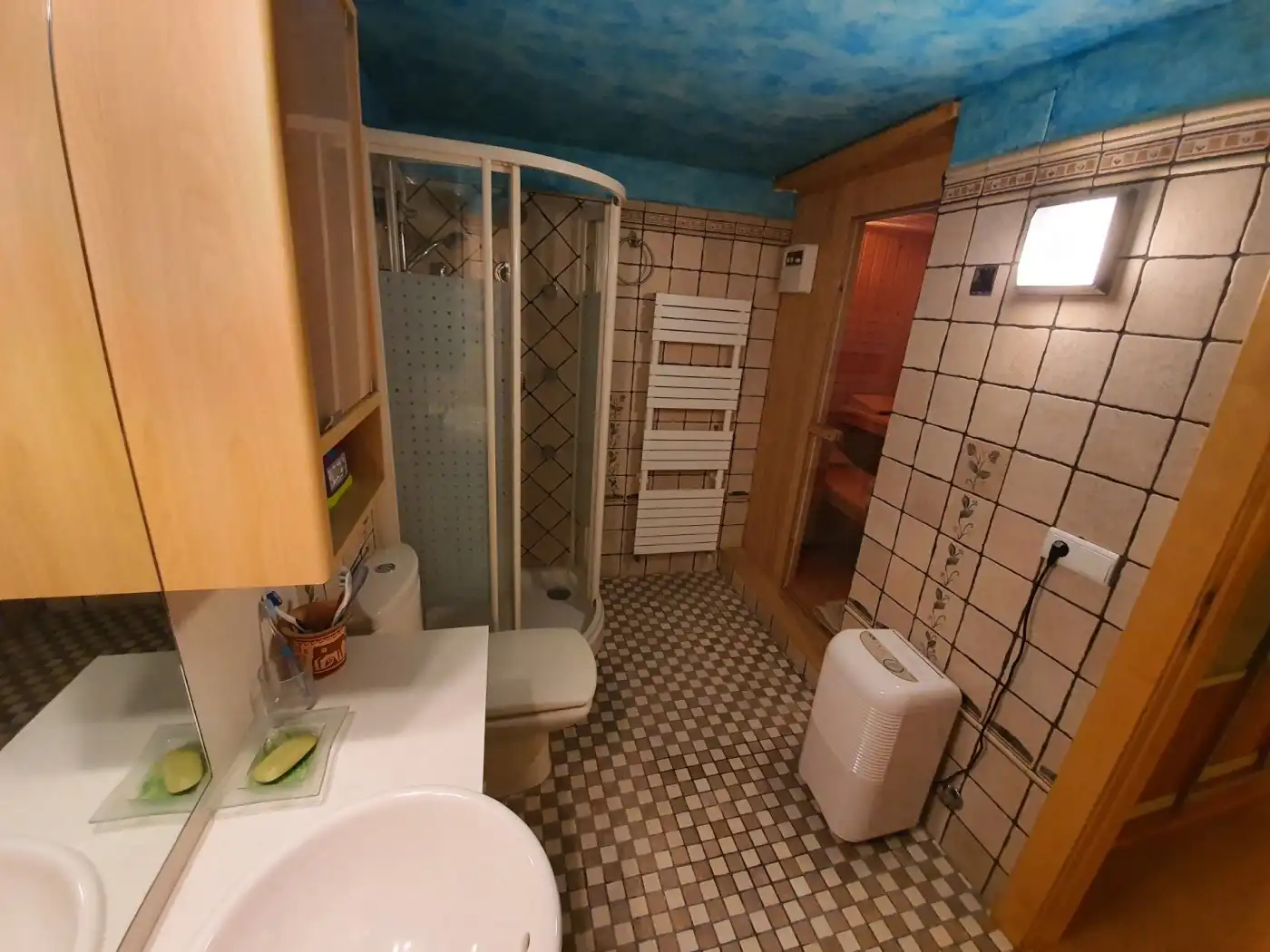 Baño de Casa o chalet en venta en Benidorm con Calefacción, Jardín privado y Trastero