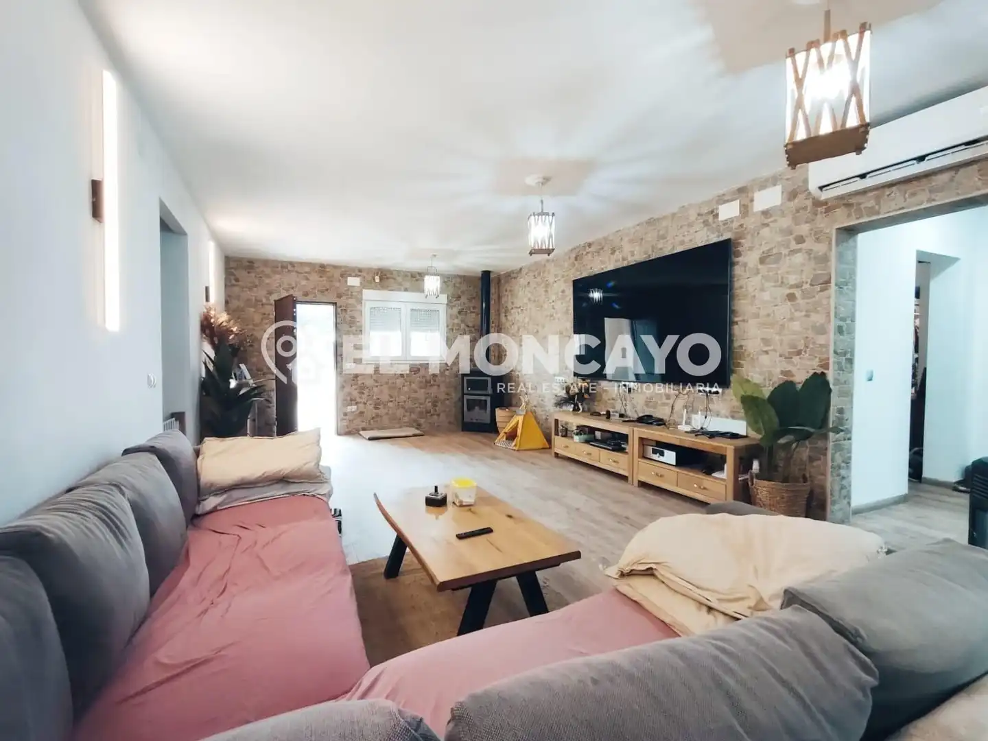 Living room of Houses for sale in Daya Nueva  with Air Conditioner, Heating and Private garden