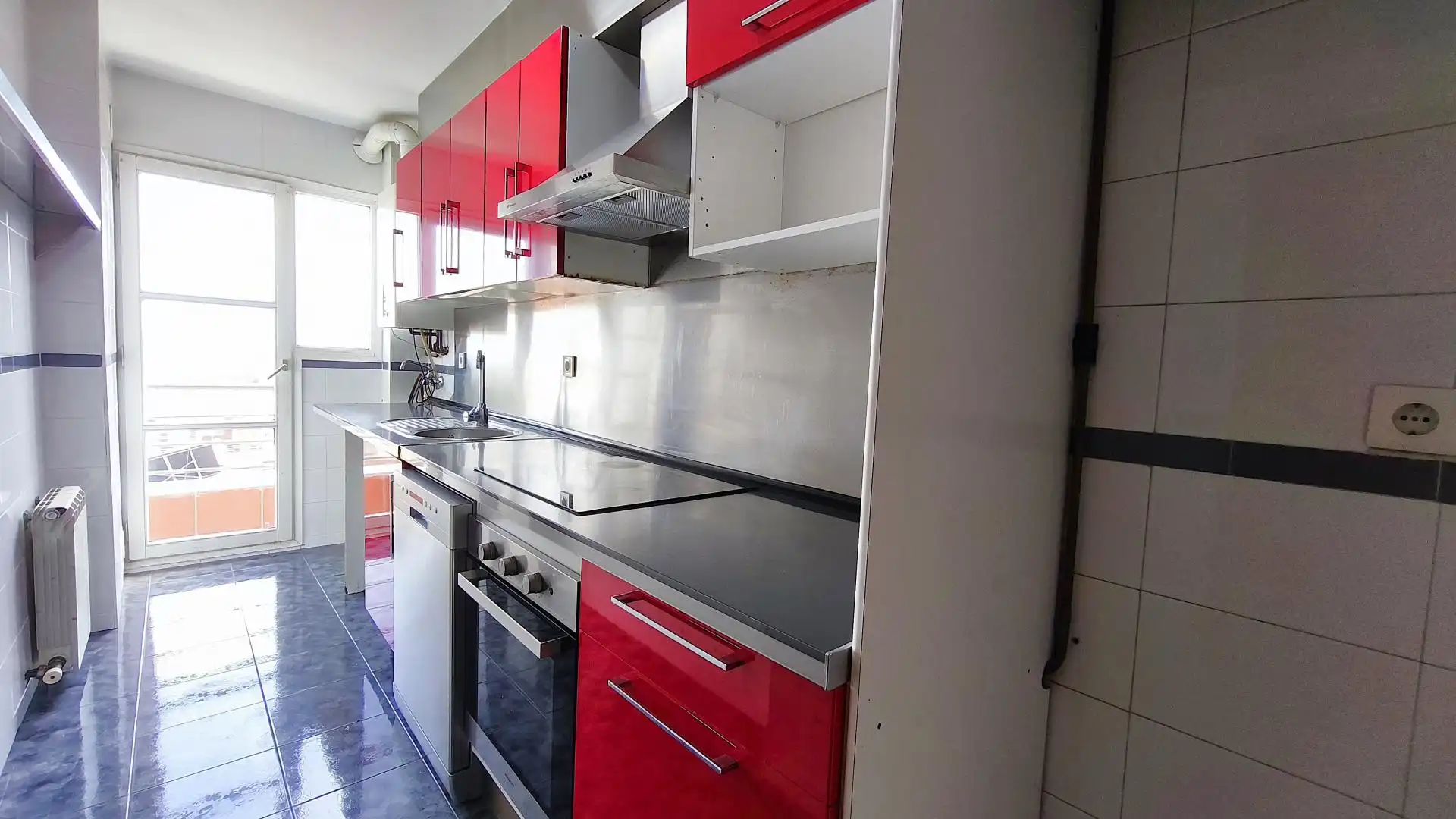 Cuina de Pis en venda en Terrassa amb Calefacció i Balcó