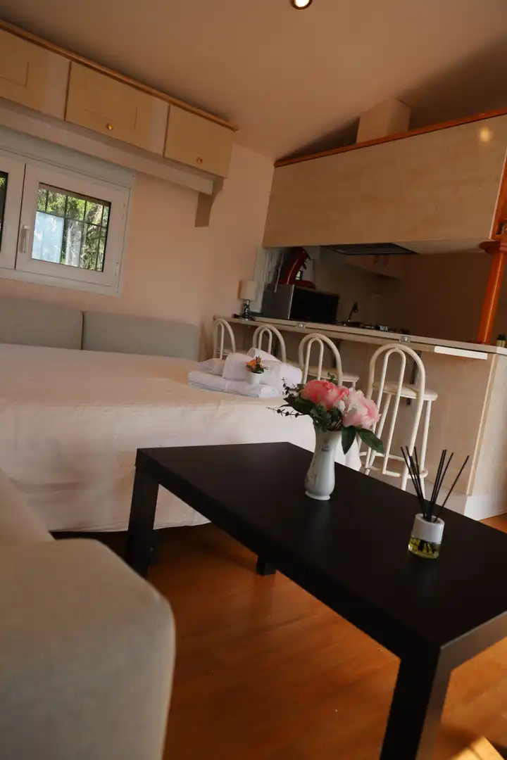 Habitación de Casa o chalet en venta en Alhaurín El Grande con Aire acondicionado, Jardín privado y Piscina