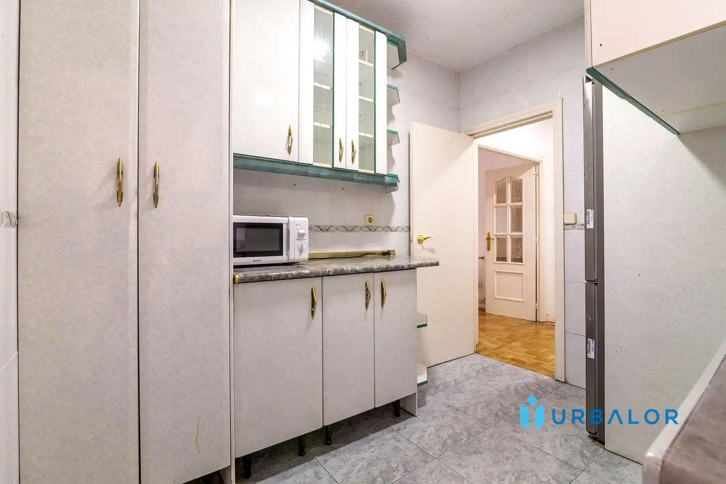 Kitchen of Flat for sale in Parla  with Heating and Alarm