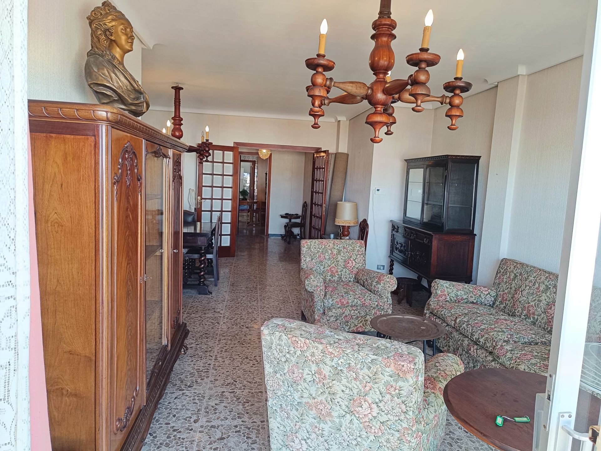 Living room of Flat for sale in  Santa Cruz de Tenerife Capital  with Terrace and Storage room
