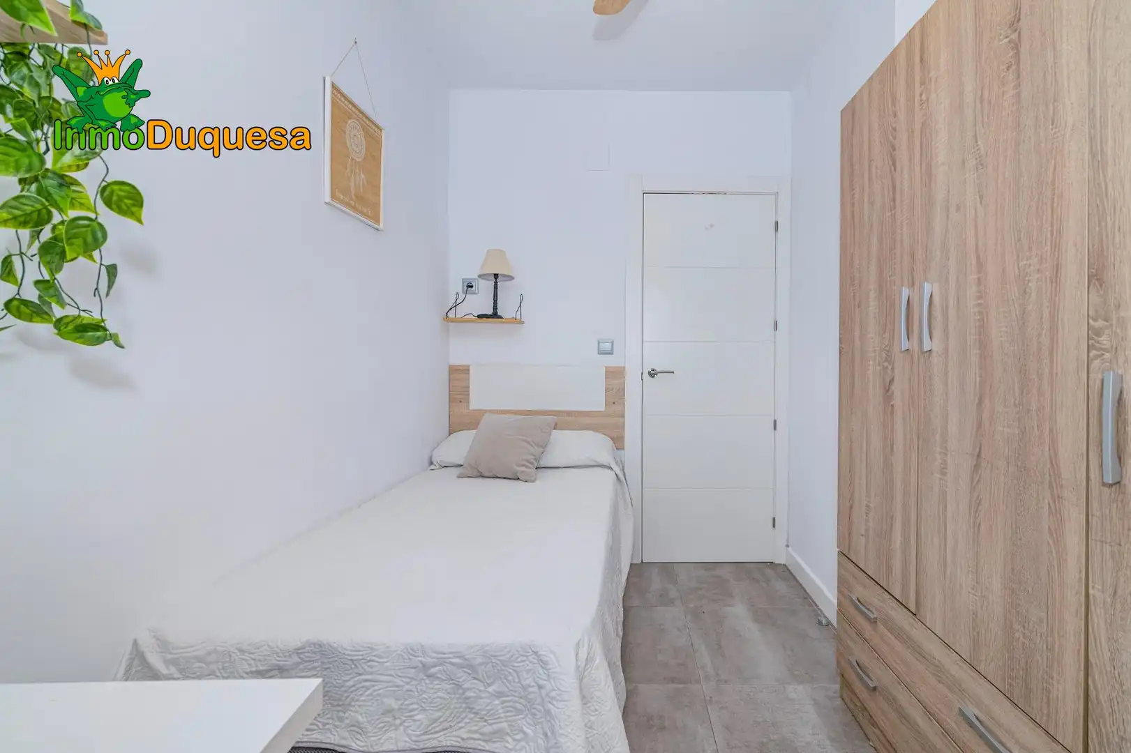 Habitación de Piso en venta en Granada con Aire acondicionado, Calefacción y Terraza
