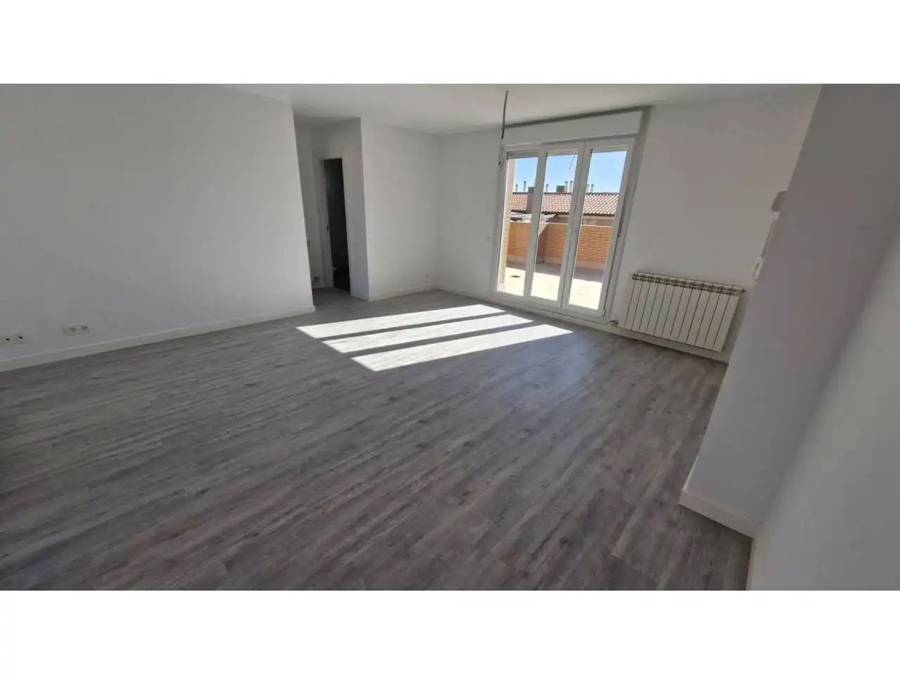 Bedroom of Attic for sale in Lardero  with Heating, Parquet flooring and Terrace