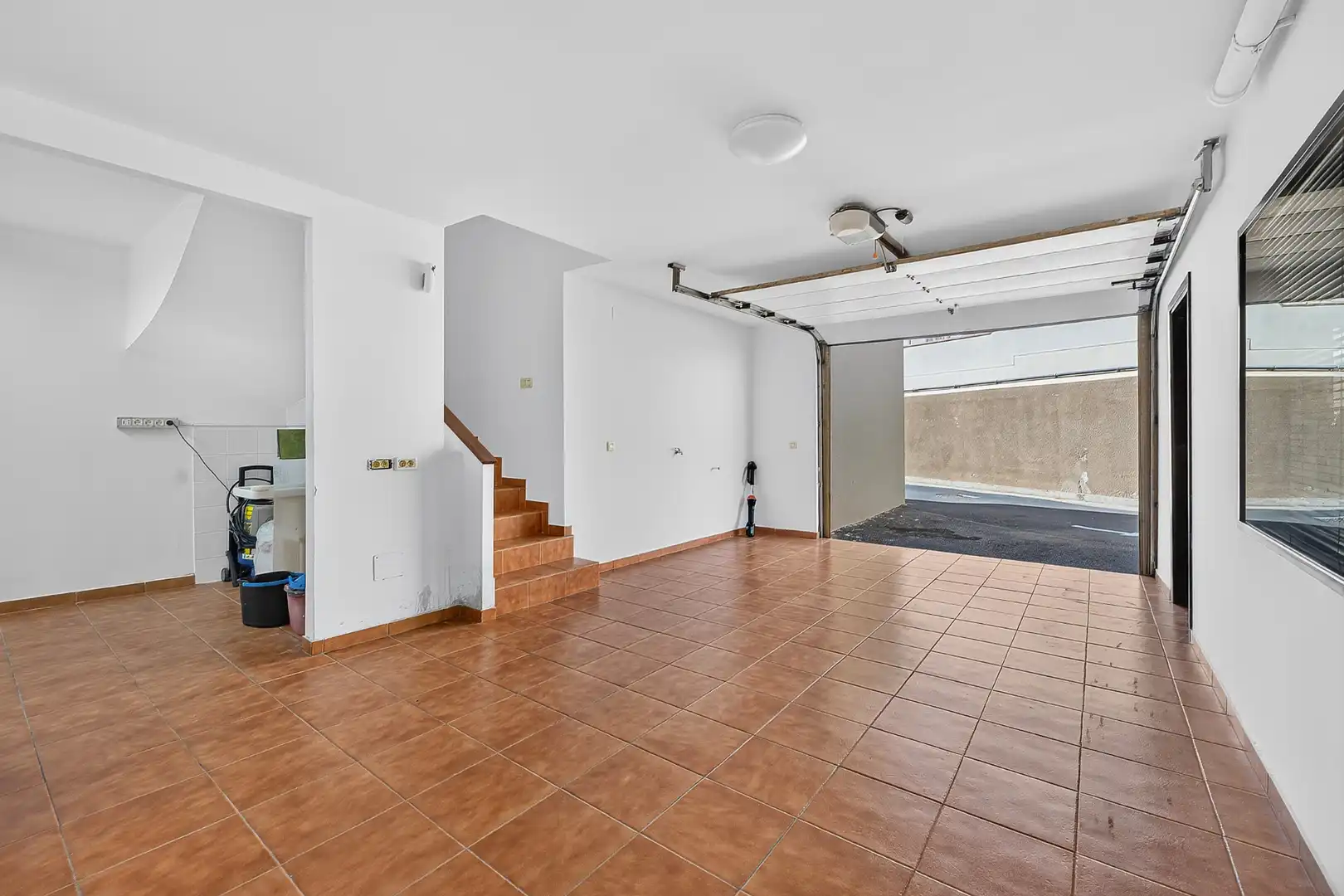 Casa adosada en venta en Granadilla de Abona con Aire acondicionado, Terraza y Trastero