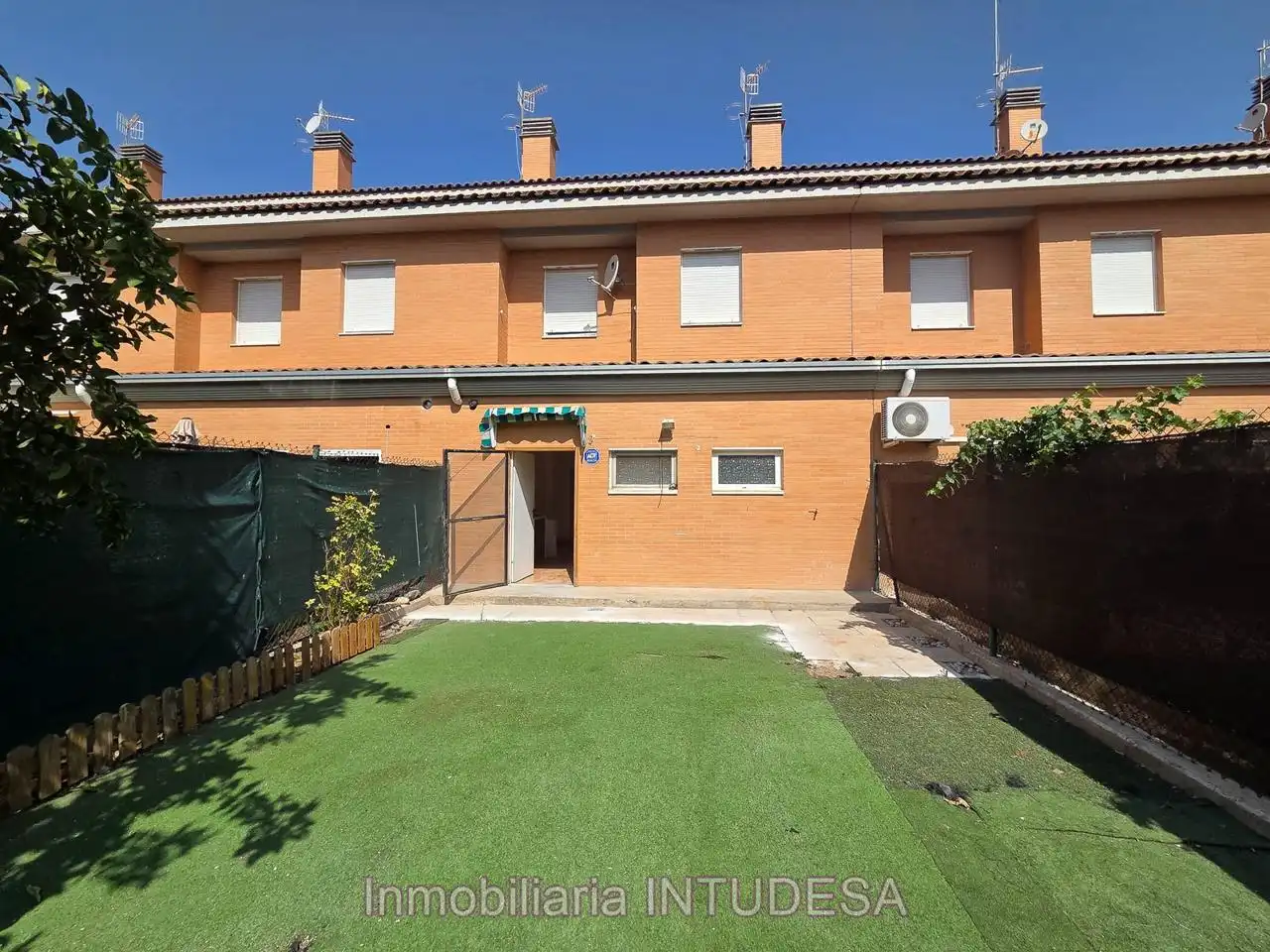 Jardín de Casa adosada en venta en Murchante con Calefacción, Jardín privado y Terraza