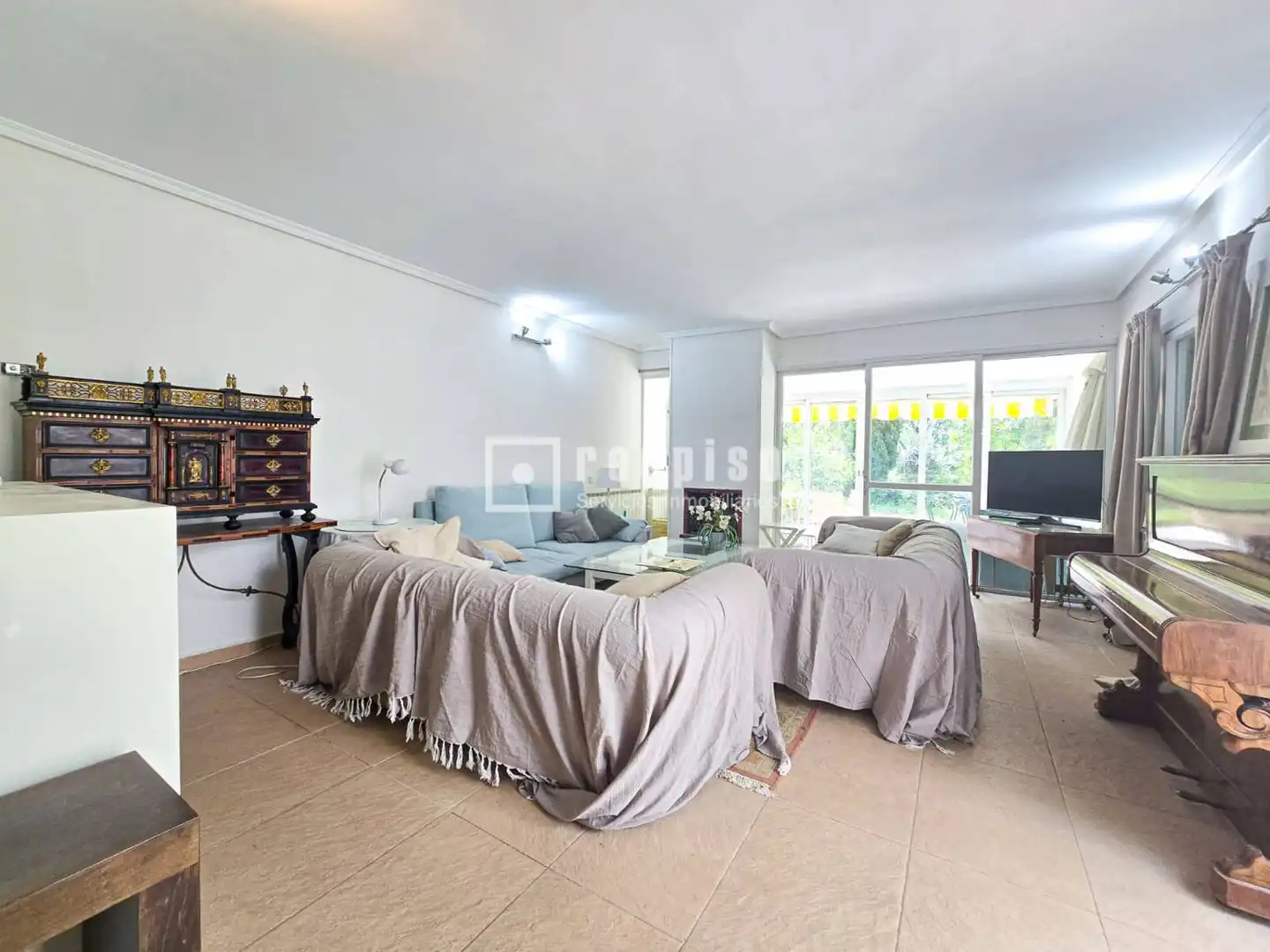 Sala d'estar de Casa o xalet de lloguer en Collado Mediano amb Calefacció, Jardí privat i Terrassa