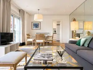 Living room of Flat for rent in Madrid  with Air Conditioner, Heating and Furnished
