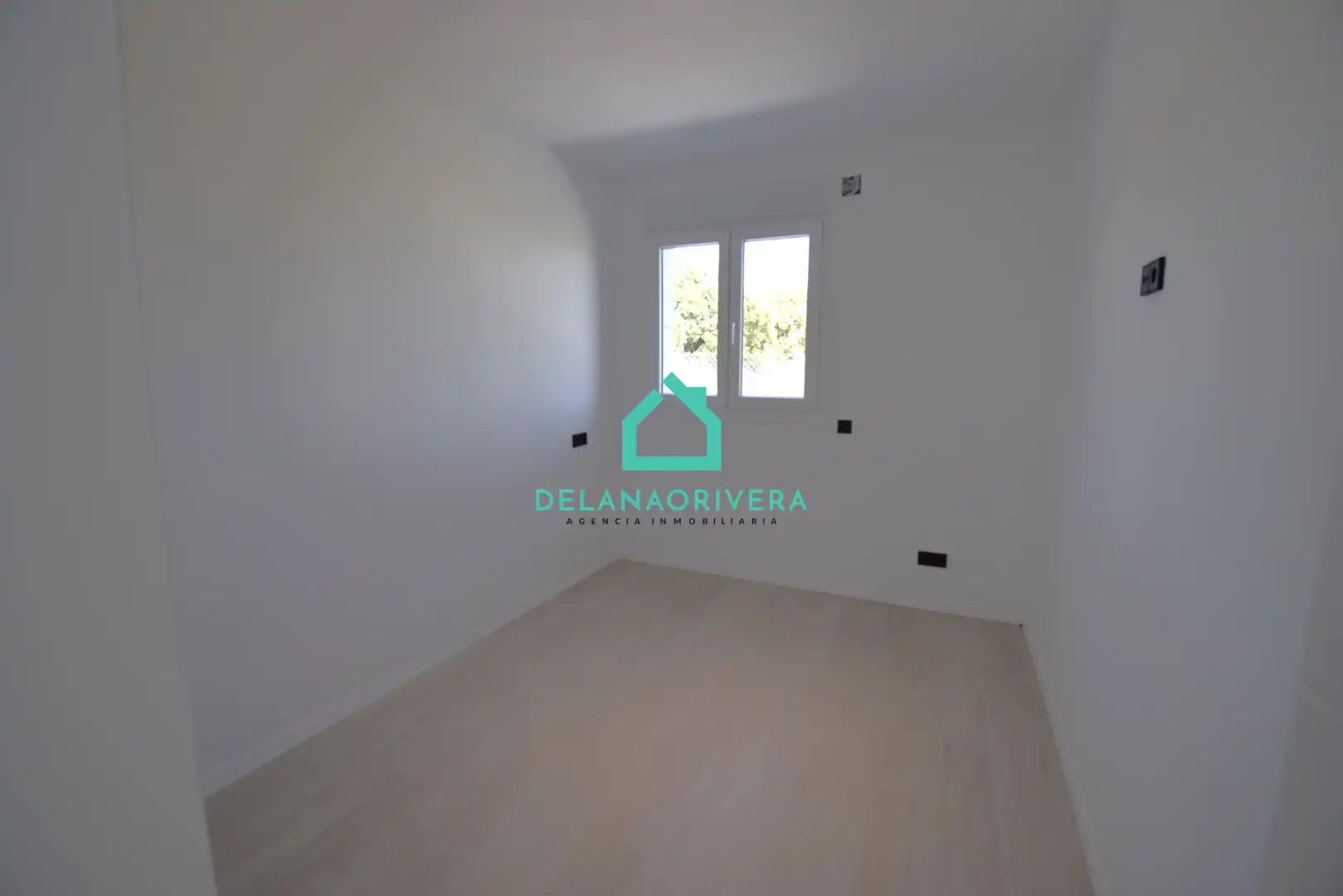 Bedroom of Houses for sale in Pozo de Guadalajara  with Heating, Private garden and Furnished