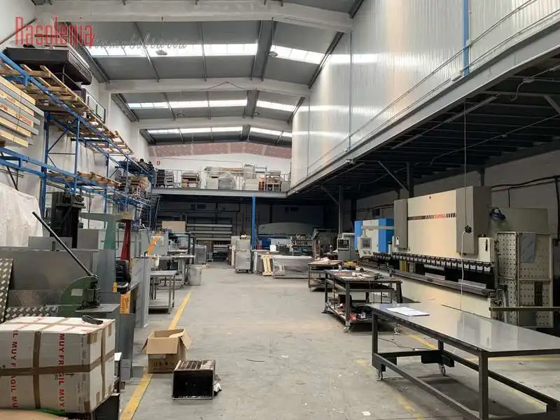 Industrial building for sale in Parroquia de Guísamo 4, imagen 5