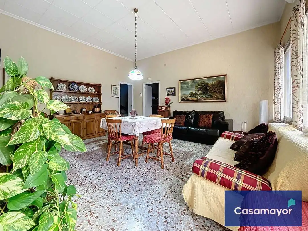 Sala d'estar de Edifici en venda en Mutxamel
