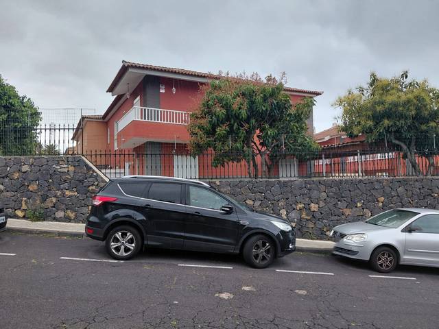 Casa adosada en Venta en Calle Bicacarera, 17 en La Quinta