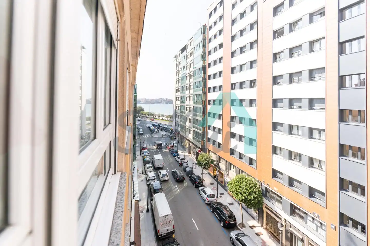 Vista exterior de Pis per a compartir en Gijón  amb Moblat