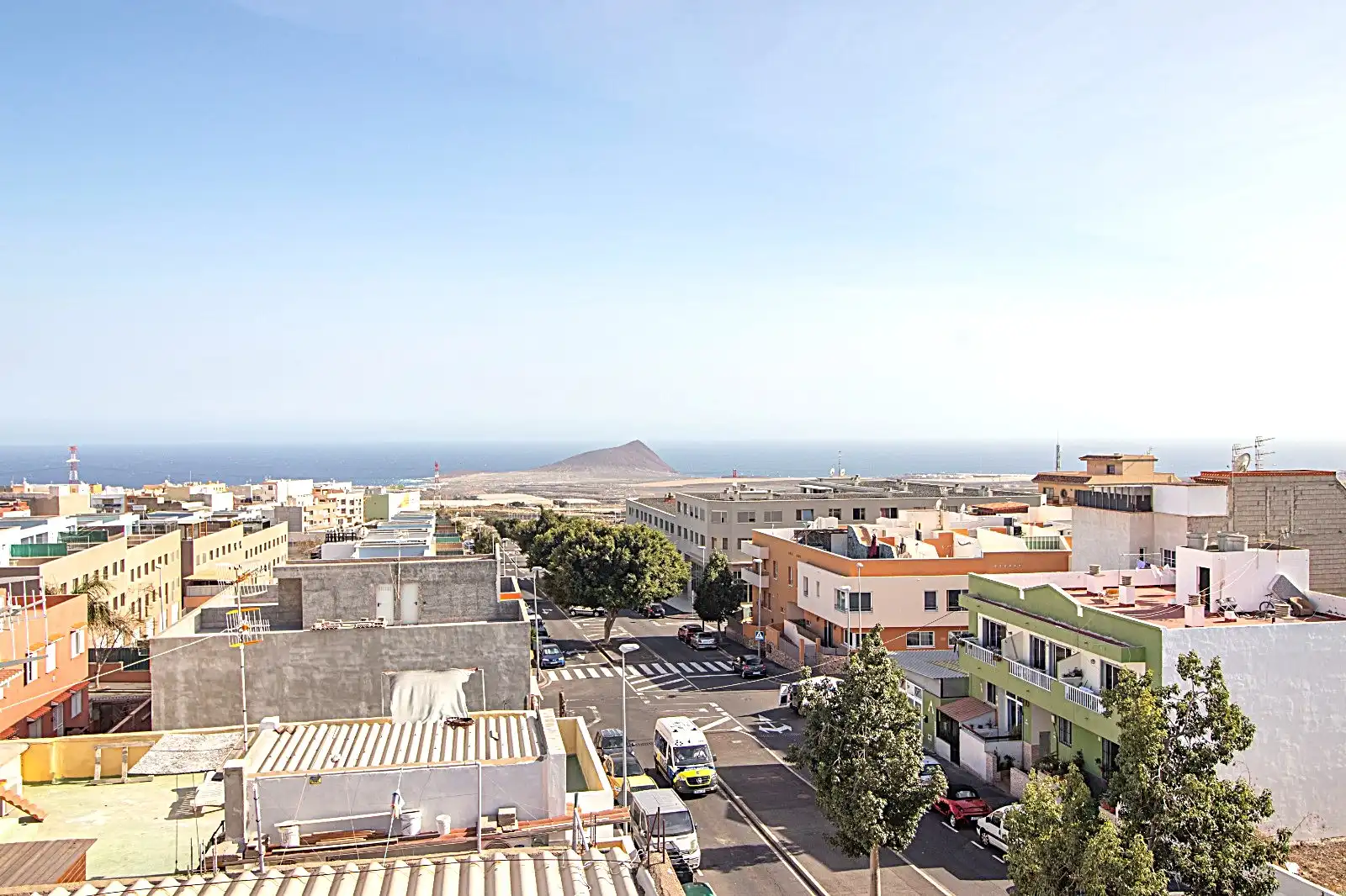 Vista exterior de Piso en venta en Granadilla de Abona con Amueblado y Balcón