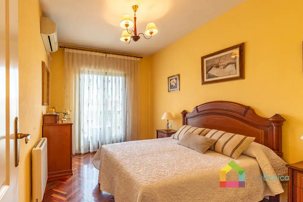 Flat with lift for sale in Argés, imagen 38