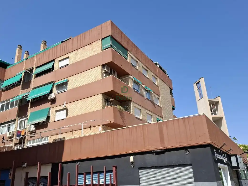 Flat with lift for sale in Zaidín, imagen 3