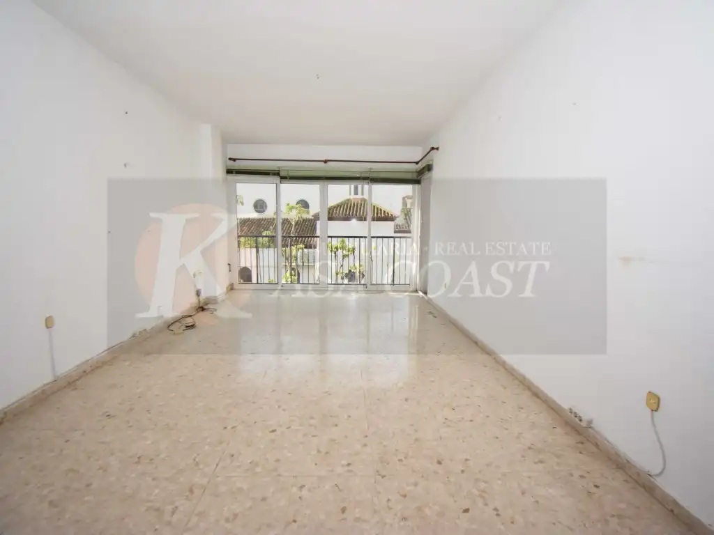 Flat with lift for sale in Puerto Deportivo
