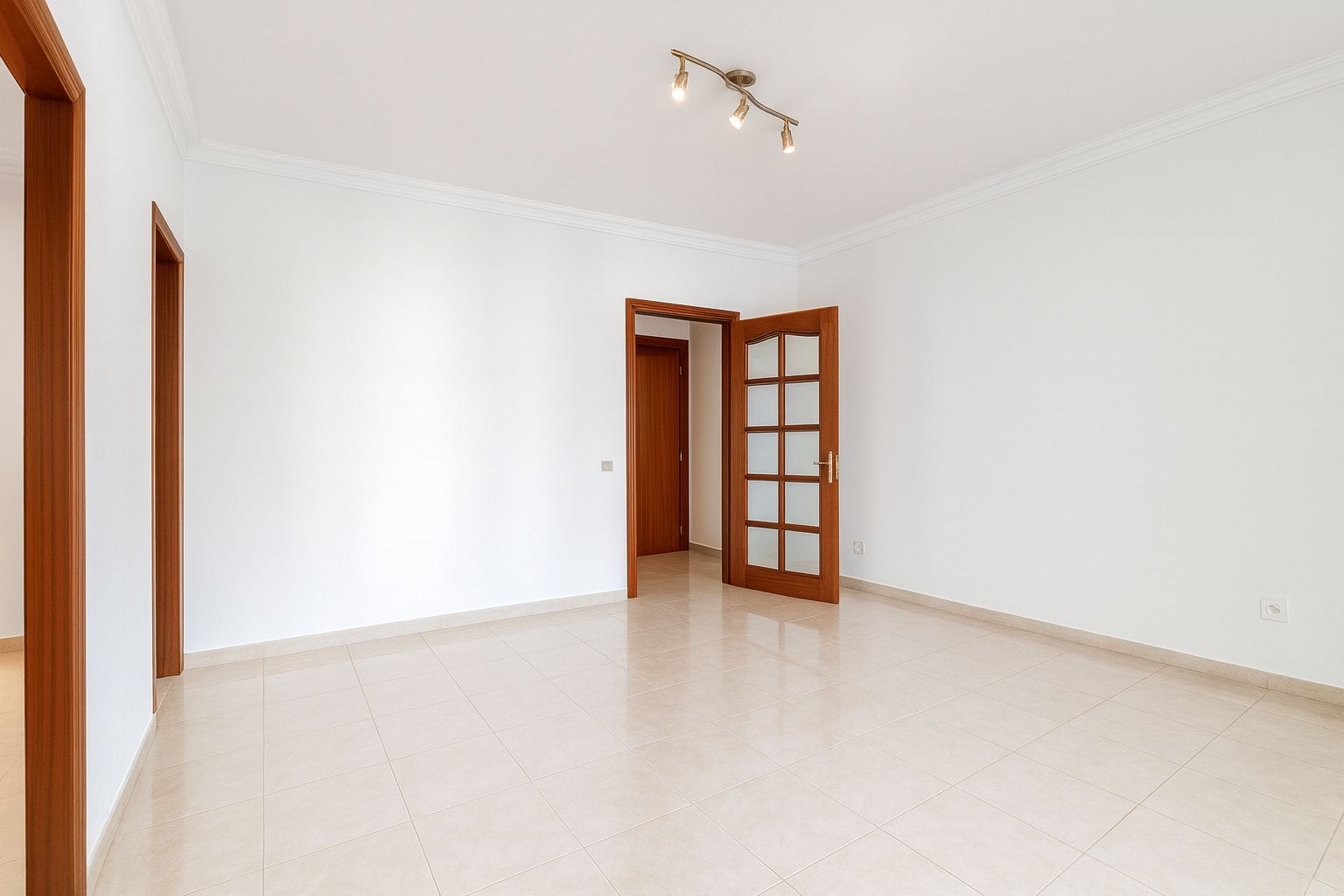 Pis de lloguer a Carrer d'Àngel Guimerà, El Gall