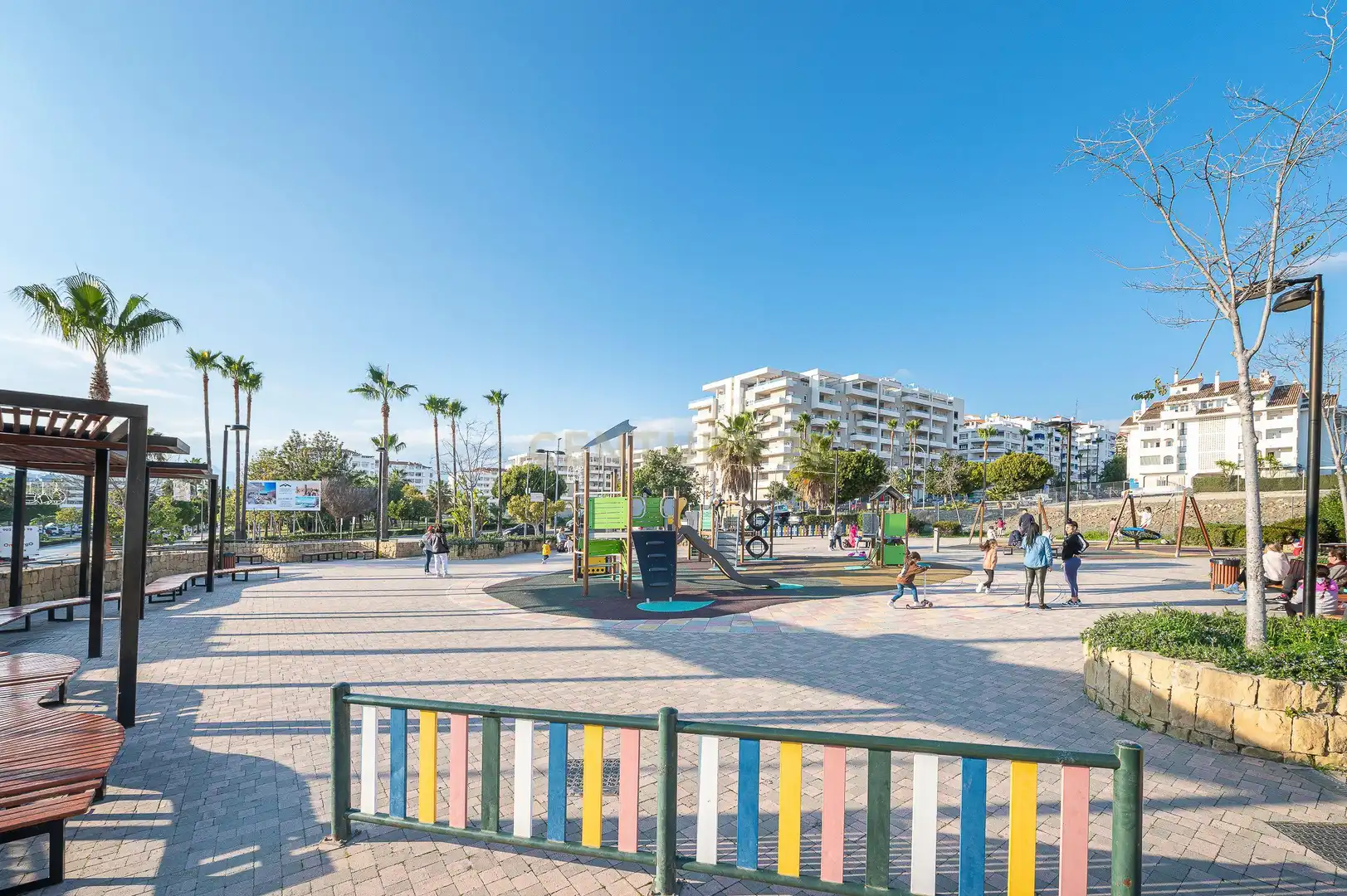 Vista exterior de Local de alquiler en Marbella
