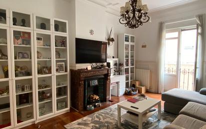 Living room of Flat for sale in Bilbao   with Heating, Oven and Washing machine