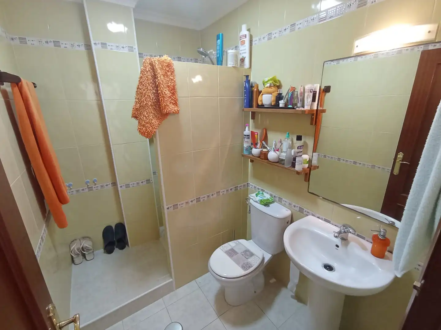 Baño de Piso en venta en Chipiona con Calefacción