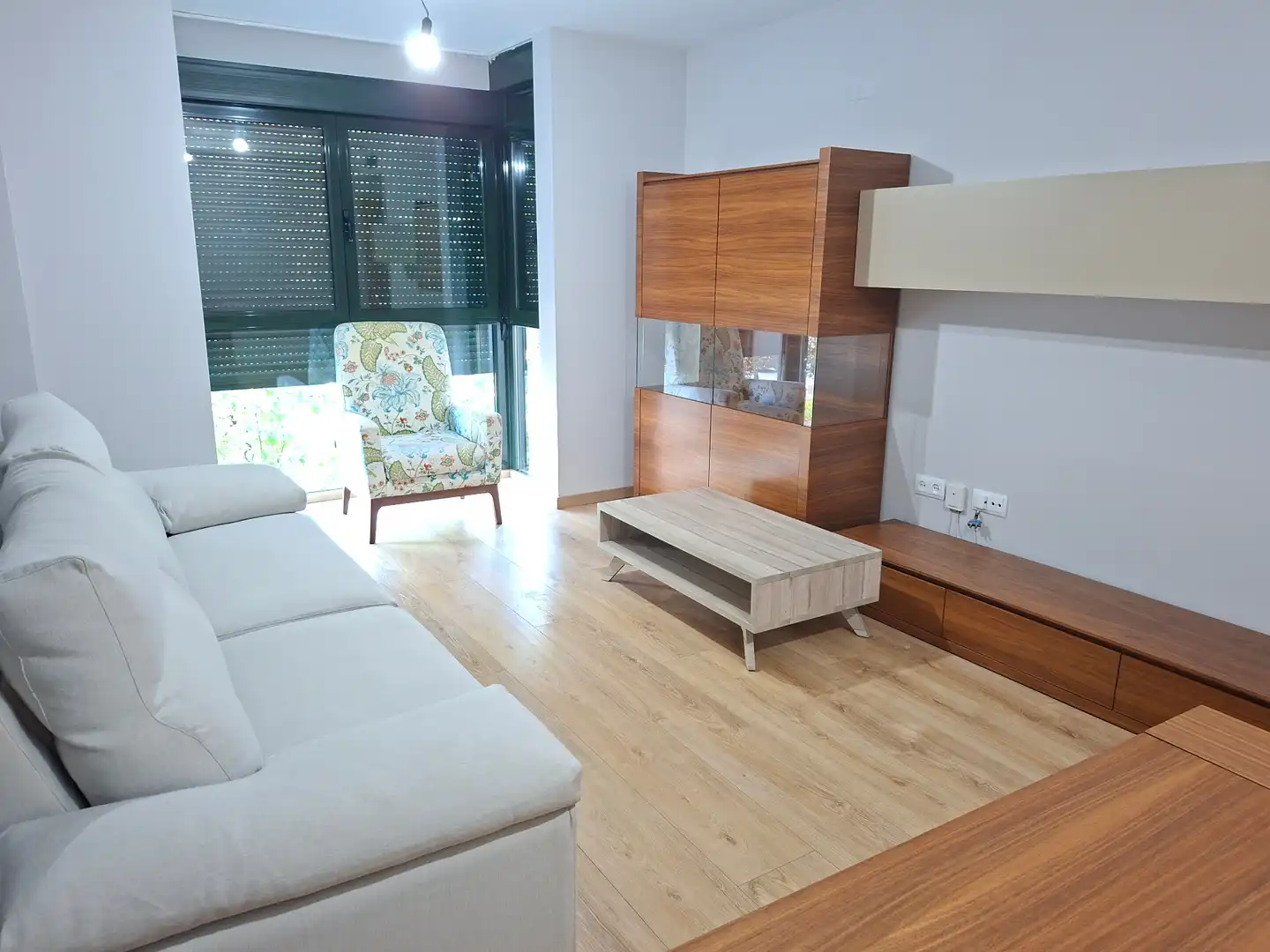 Sala de estar de Piso de alquiler en Pinto con Aire acondicionado, Calefacción y Trastero