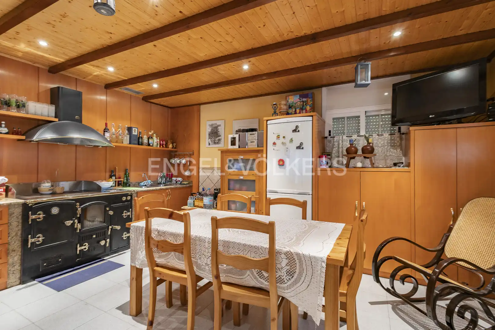 Cuina de Casa o xalet en venda en Vallirana amb Calefacció, Jardí privat i Terrassa