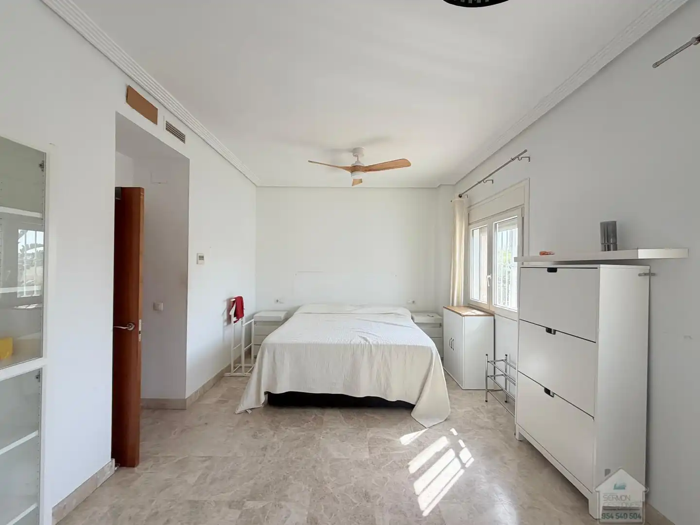 Habitación de Casa o chalet en venta en Montequinto con Aire acondicionado, Terraza y Trastero