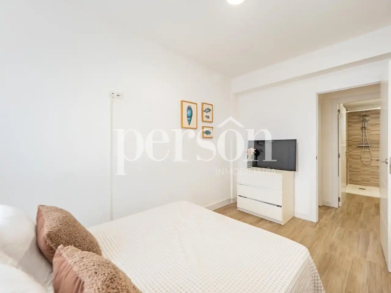 Habitación de Piso en venta en Valencia con Aire acondicionado, Calefacción y Amueblado