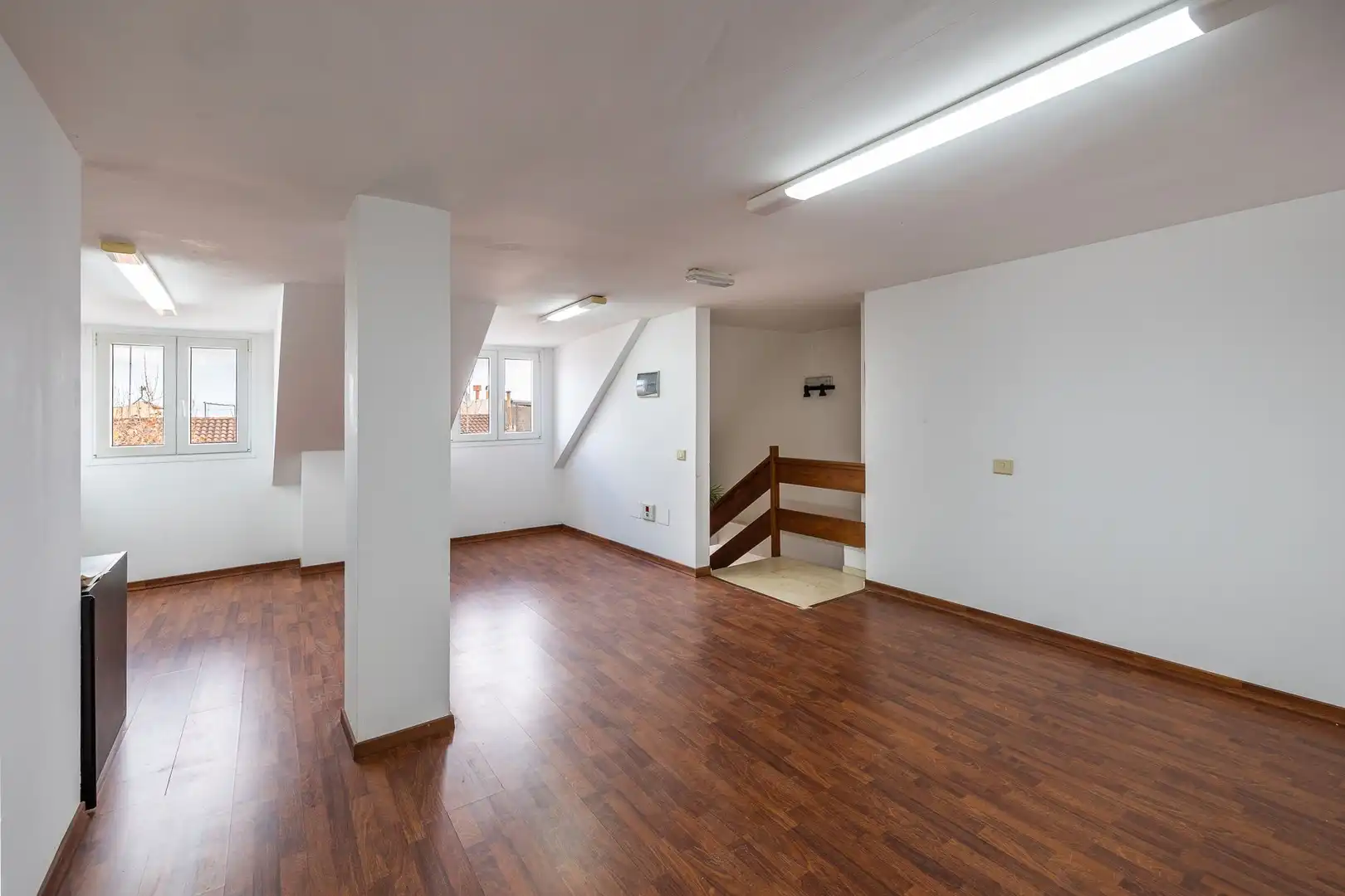 Buildings for sale in Calle José Antonio Primo de Rivera, 15, Casco Urbano