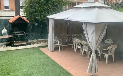 Terrasse von Haus oder Chalet zum verkauf in  Logroño mit Klimaanlage, Terrasse und Schwimmbad