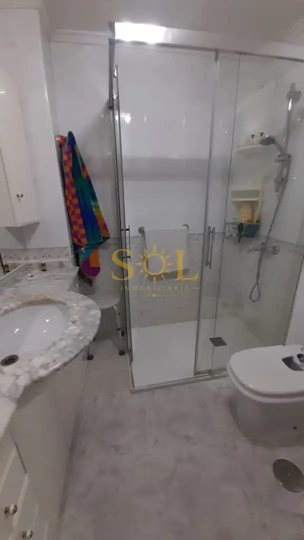 Wohnung zur Miete in Calle León Martín Granizo, La Lastra