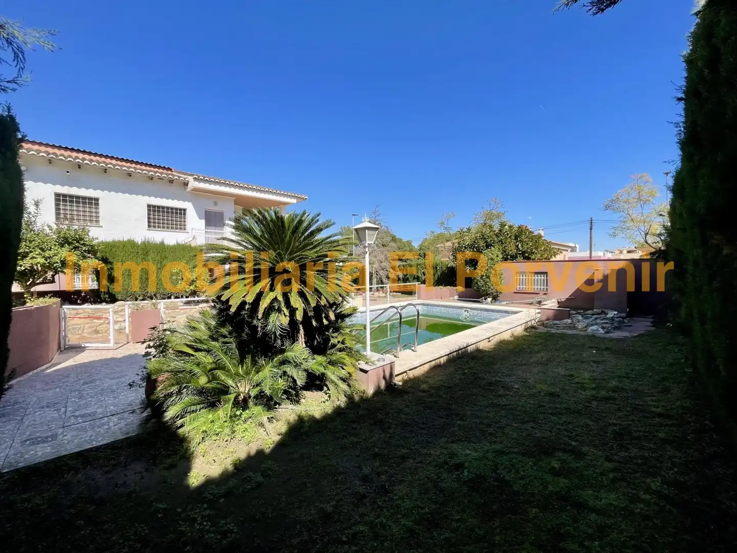 Vista exterior de Casa o chalet en venta en Torrent con Aire acondicionado, Jardín privado y Terraza