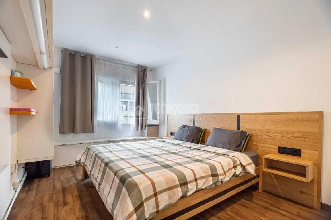 Habitación de Piso en venta en Sant Vicenç Dels Horts con Aire acondicionado, Calefacción y Terraza