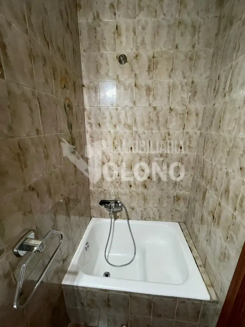 Badezimmer von Haus oder Chalet zum Verkauf in Castañares de Rioja mit Terrasse und Abstellraum