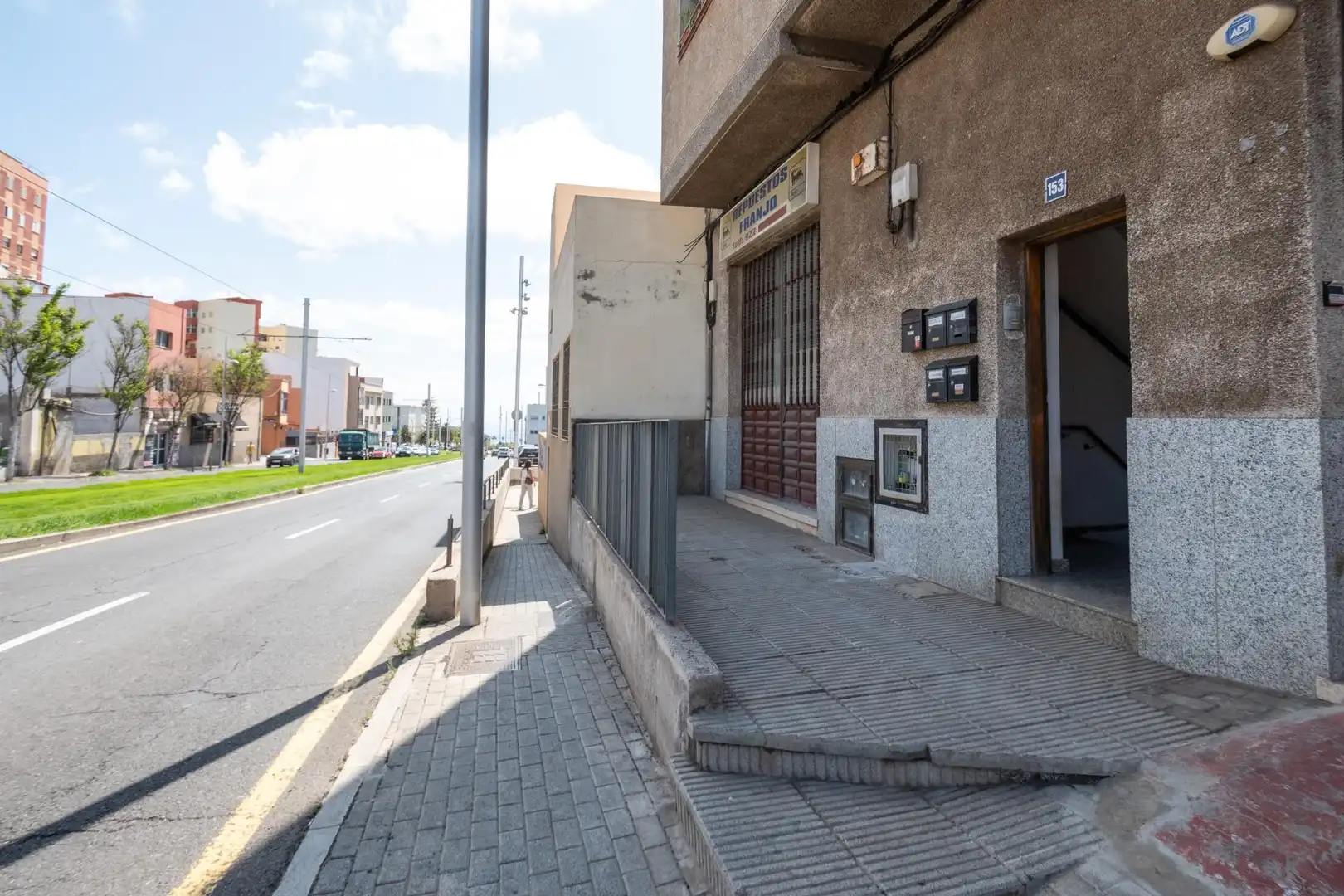 Vista exterior de Pis en venda en Santa Cruz de Tenerife amb Terrassa i Balcó