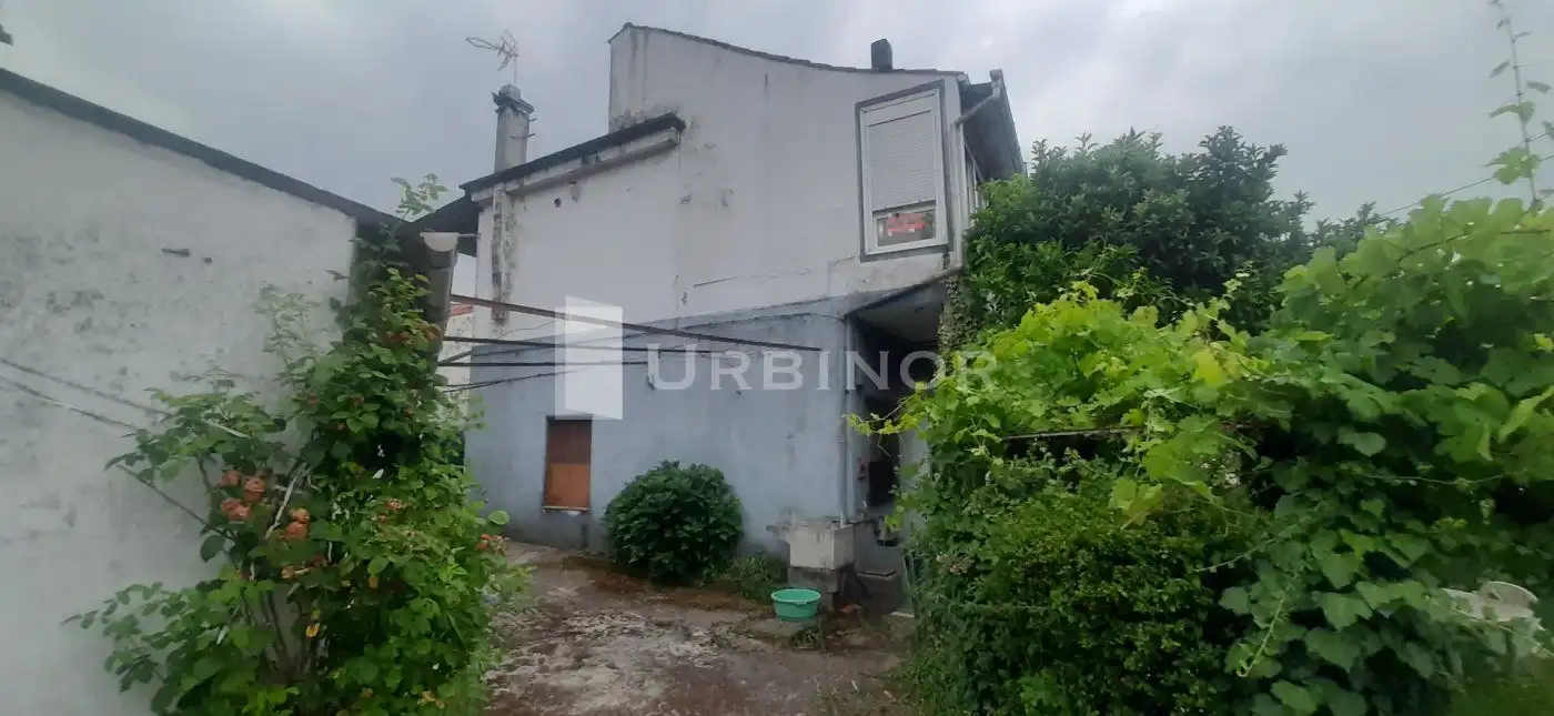 Casa rústica amb jardí en venda a Ribadavia, imagen 2